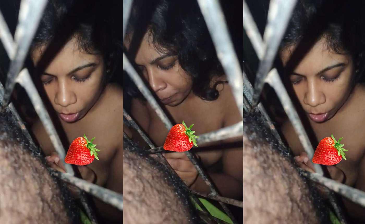 Horny Gaon ki Ladki Ne  Rat Ke 2 Baje Khidki Ke Andar Se BF KA Lund Chusa