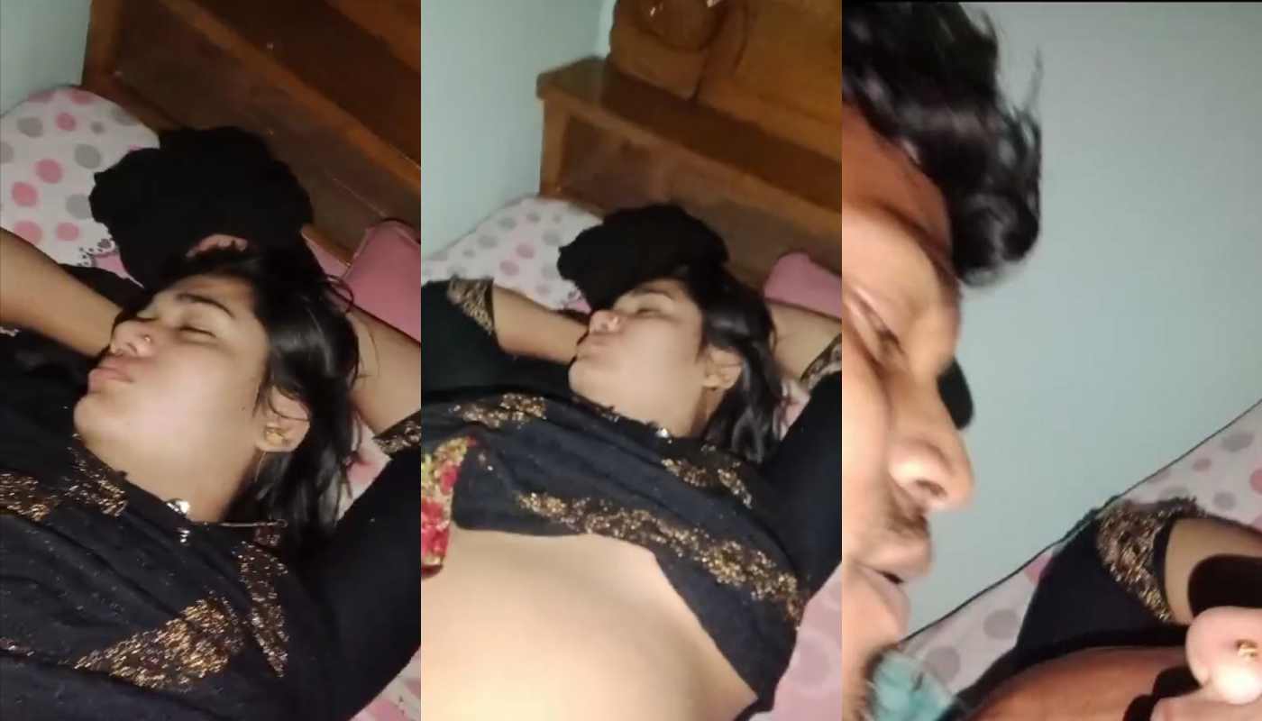 Chubby Cute Girlfriend Kali Kapre Main Chikni Chut Main Kala Lund Dala