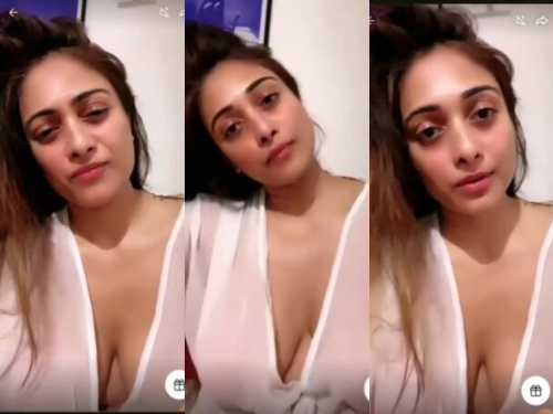 Supermodel Satarupa Pyne aka Nefertiti Hot Cleavage Show on Tango Live