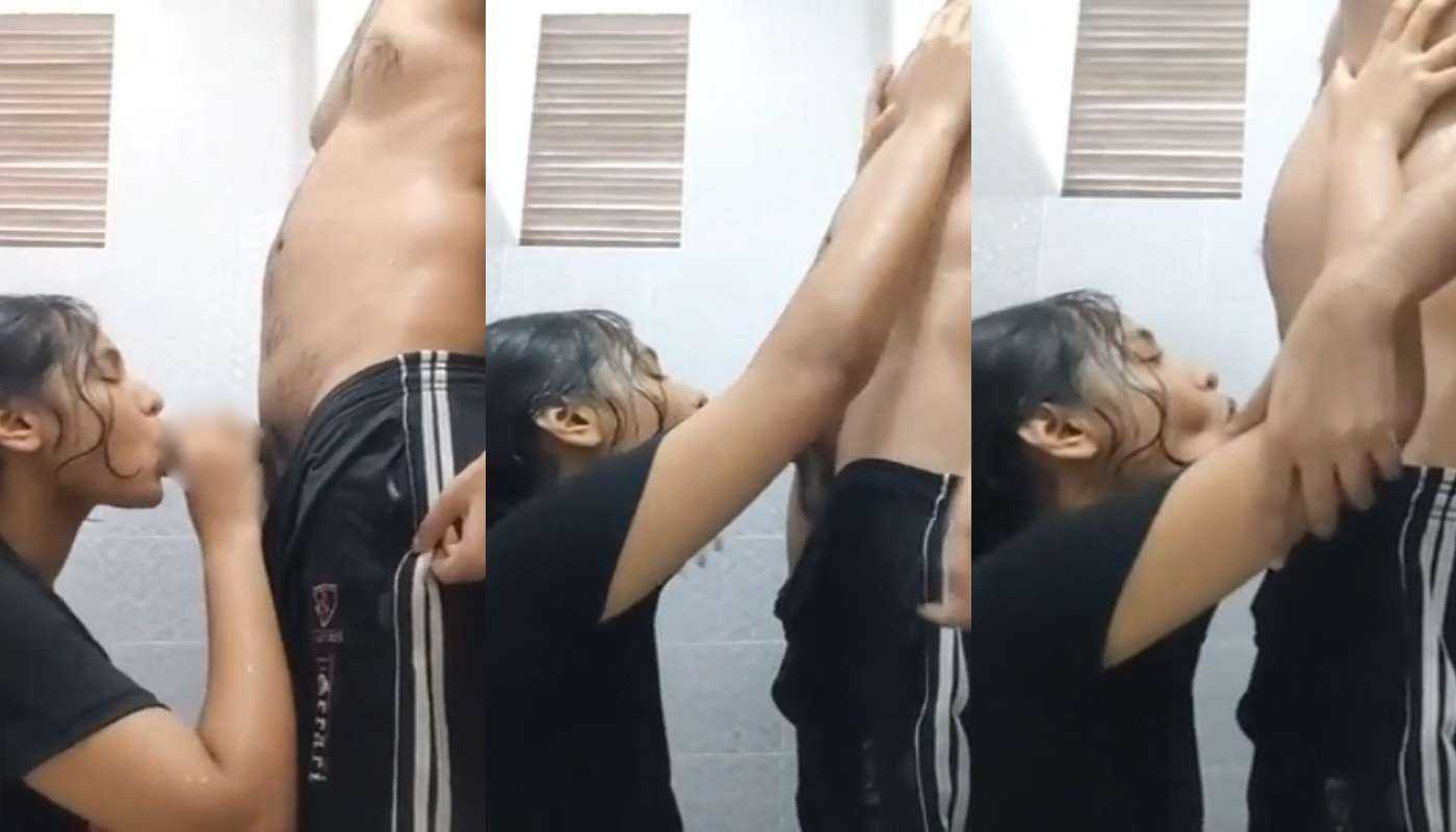 Cute Girlfriend Ne Bathroom Main Knee-Down Hoke Blowjob Diya