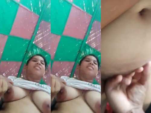 Priya Ke Boor Me Anil Ne Ungli Kiya