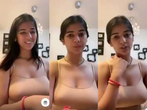 Katz (Kritika kapoor) Nepals Showing Tango Live