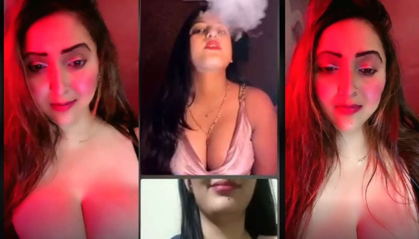 Sanjana Deep Cleavage Show on Tango Live 3