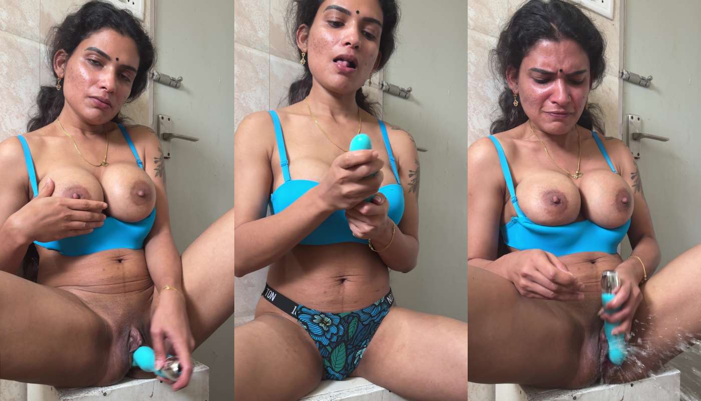 Mallu BBW Model Resmi Nair Dildo Play And Pussy Squirt App Content