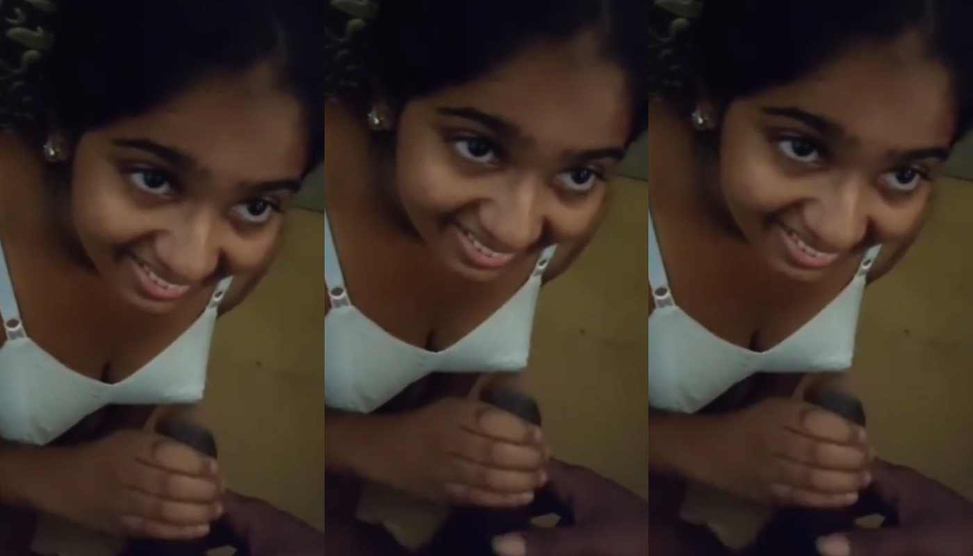 Safeed Bra Main Cute Girlfriend Ne Gane Ke Sath Mast Boyfriend Ka Lund Chusa