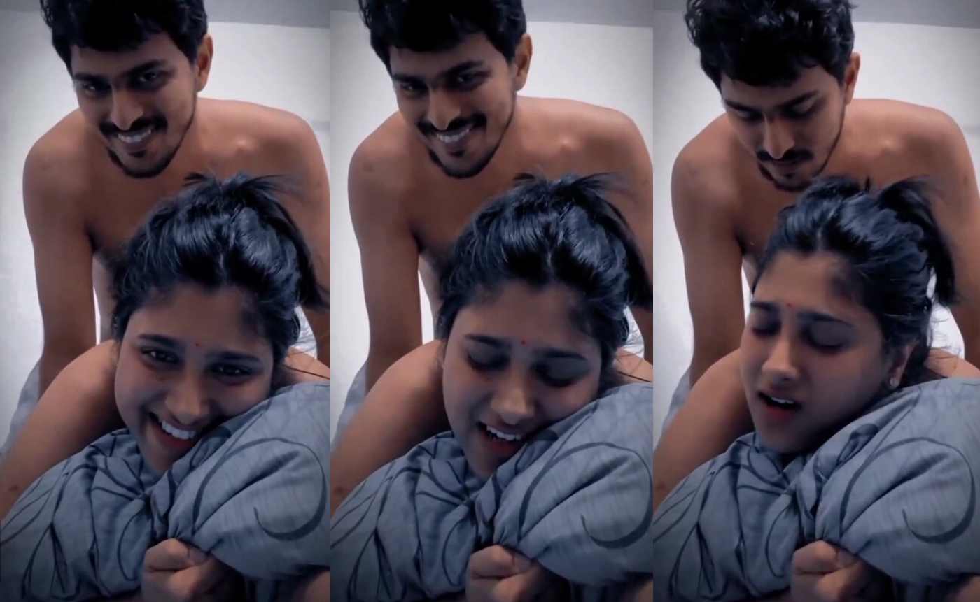 Khubsurat Biwi Ki Peche Se land Dalke Dhire Dhire gand Ke Maje Lete Huia GF Ko choda